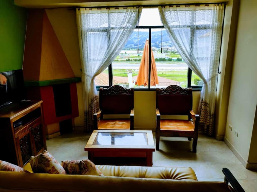 Hotel Cabanas San Cayetano Paipa Bagian luar foto