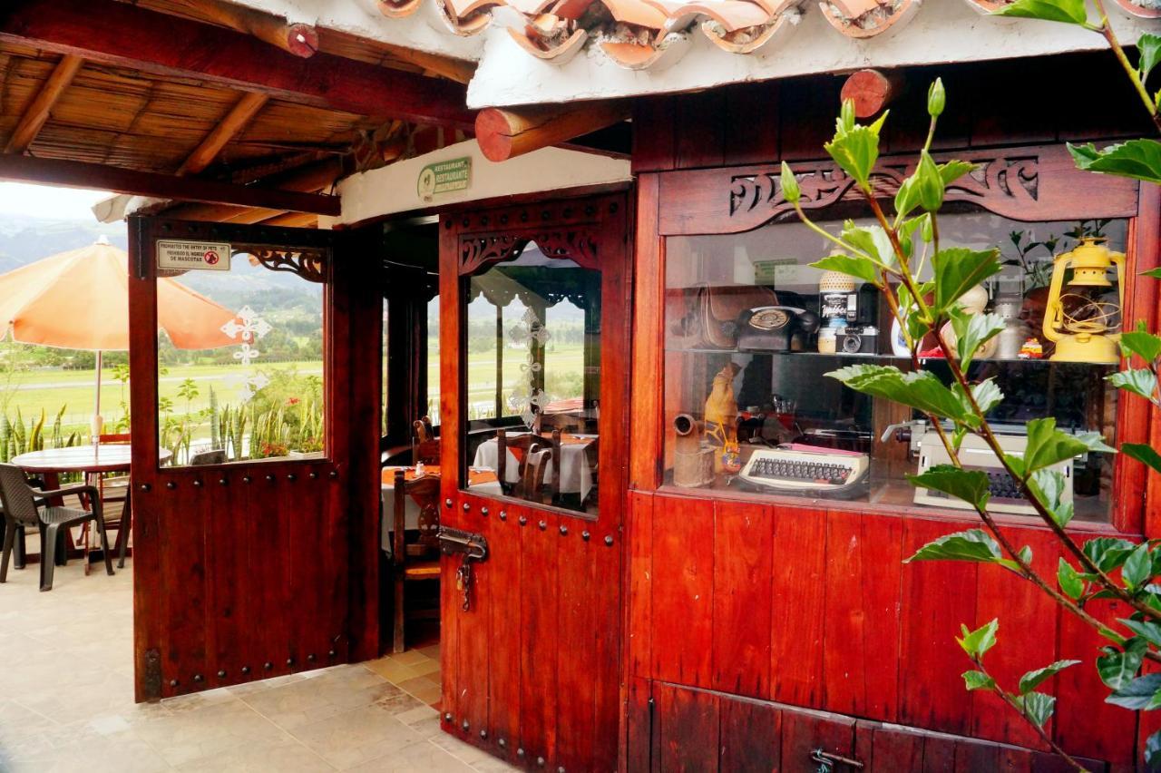 Hotel Cabanas San Cayetano Paipa Bagian luar foto