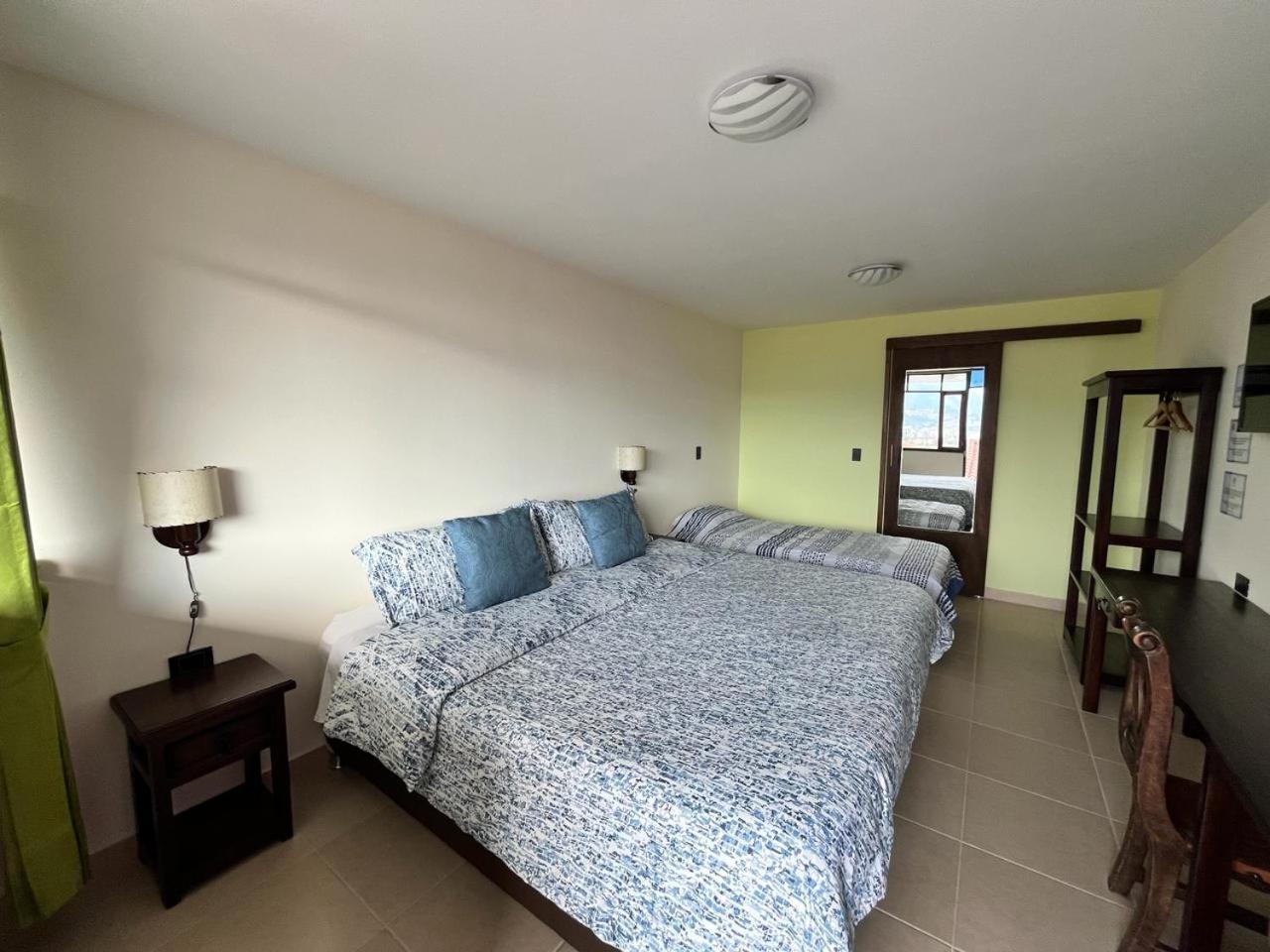 Hotel Cabanas San Cayetano Paipa Bagian luar foto