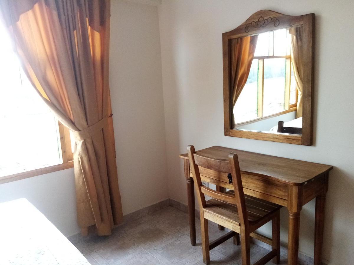 Hotel Cabanas San Cayetano Paipa Bagian luar foto