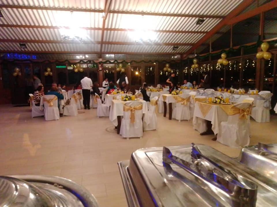 Hotel Cabanas San Cayetano Paipa Bagian luar foto